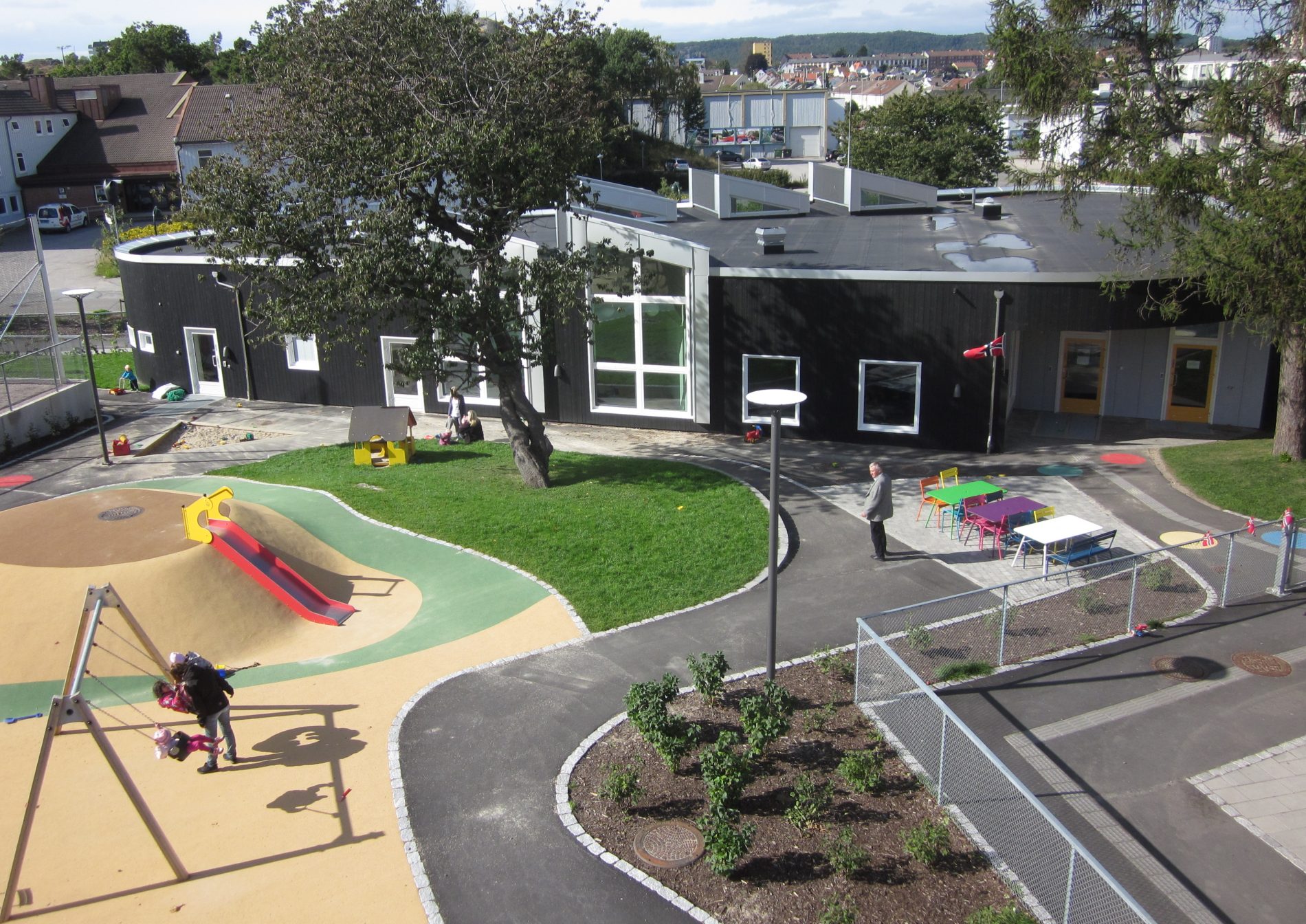 Roligheden Barnehage / Samfunnshus Kristiansand Roligheden Barnehage / Samfunnshus Kristiansand